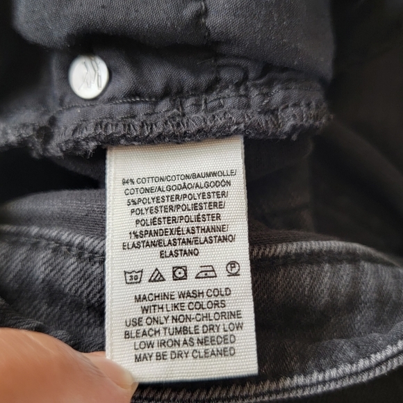 Free People Black Cutwork Mid Rise Frayed Raw Hem Straight Cut Jeans Size 26 W - Picture 8 of 11